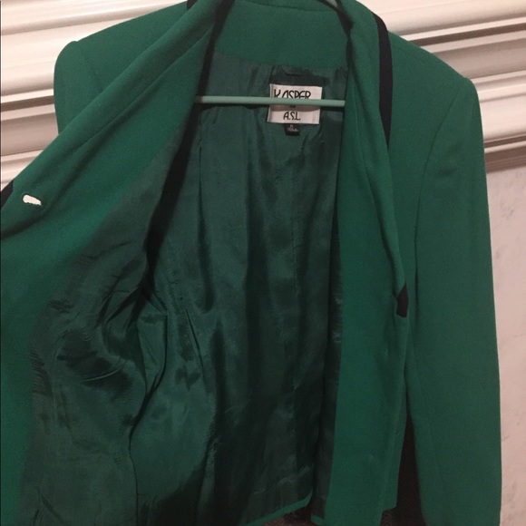 Green blazer - Picture 5 of 5